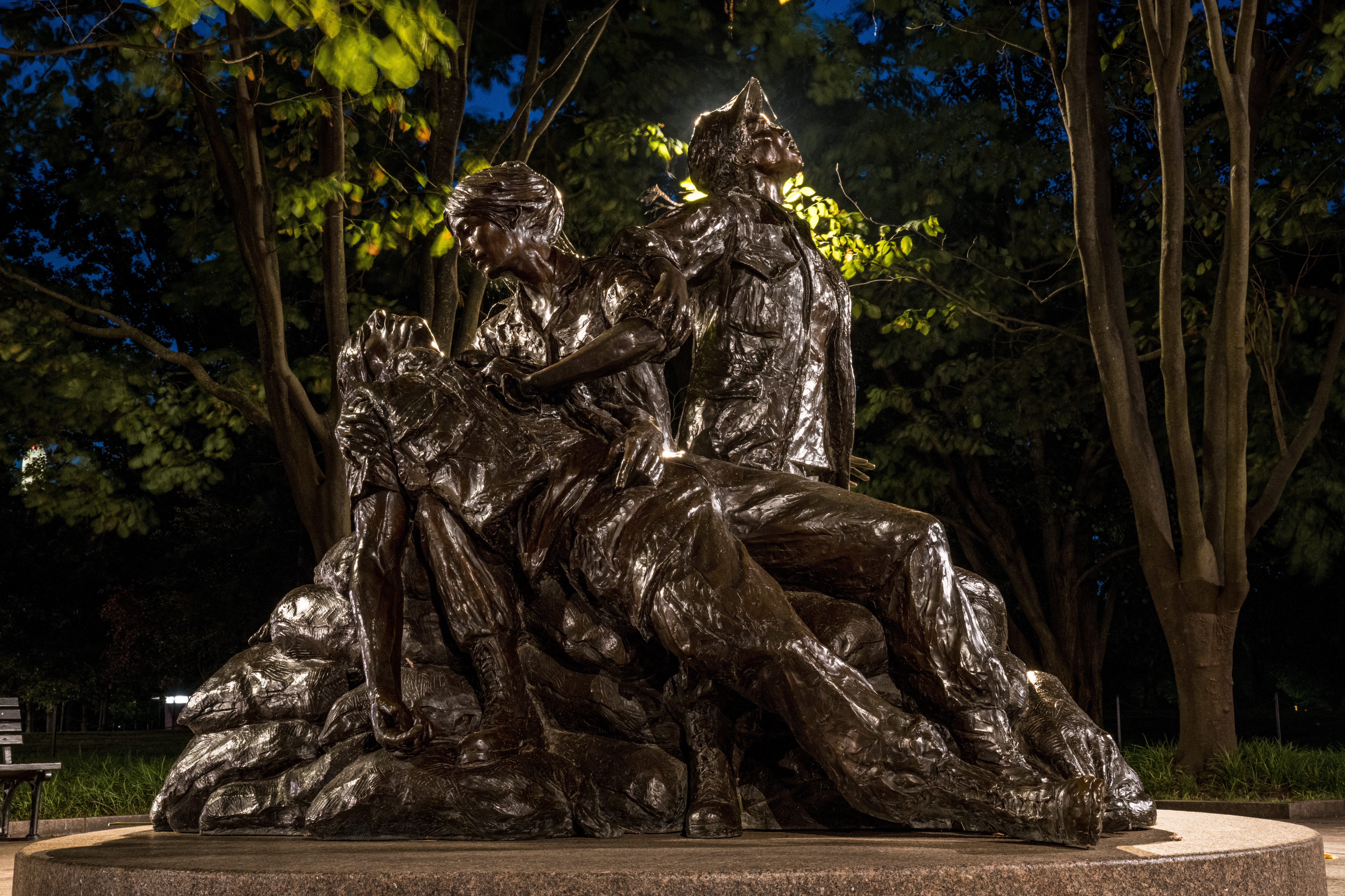 Vietnam Women's Memorial by Paul Kestel
