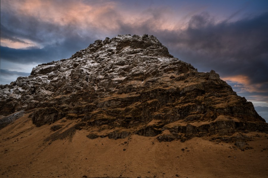 Þorvaldseyri Mountain by Paul Kestel